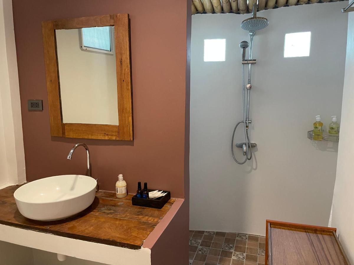 The Pace Phuket Boutique Resort Rawai Ngoại thất bức ảnh